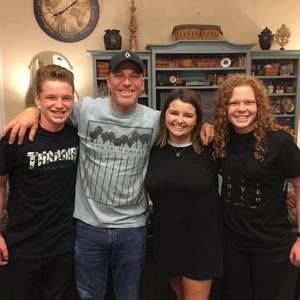 Meet your Posher, Cameron